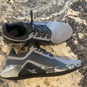 Men’s gray Reebok Sneakers